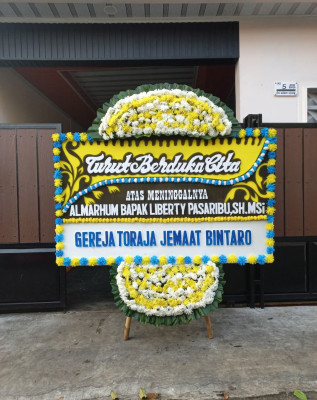 Papan Bunga Duka di Tanjung Kemuning